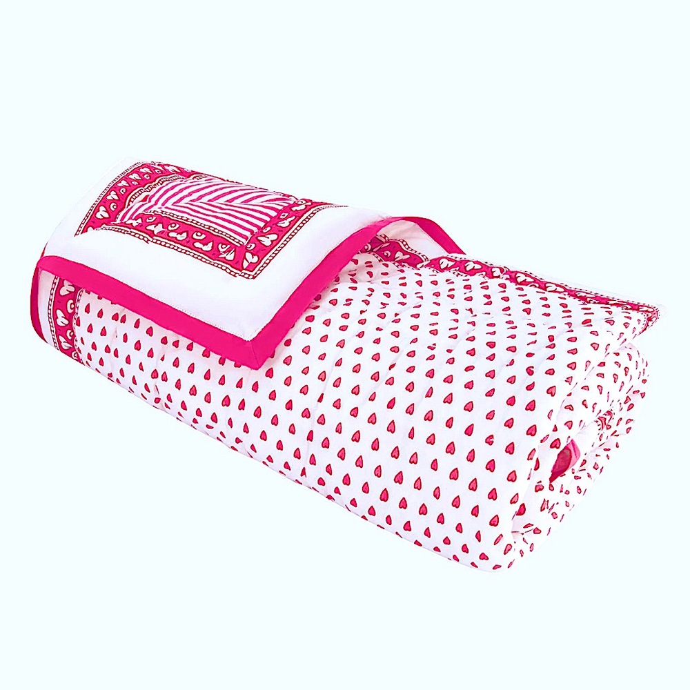 Roller Rabbit Pink Hearts Twin Quilt